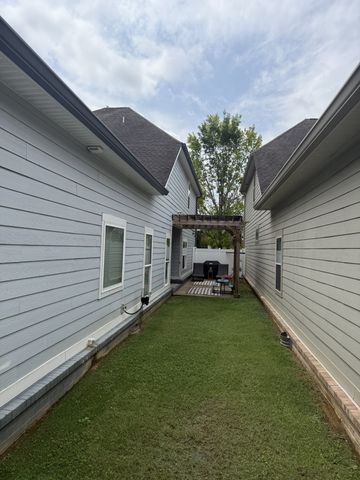 5964 Cottingham Dr, Murfreesboro, TN 37128
