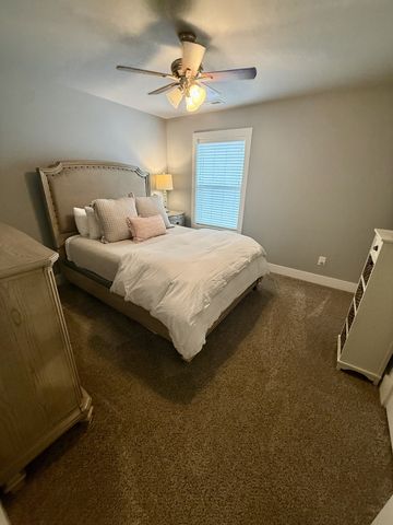 5964 Cottingham Dr, Murfreesboro, TN 37128