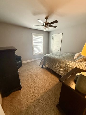 5964 Cottingham Dr, Murfreesboro, TN 37128