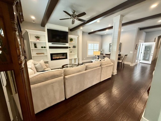 5964 Cottingham Dr, Murfreesboro, TN 37128