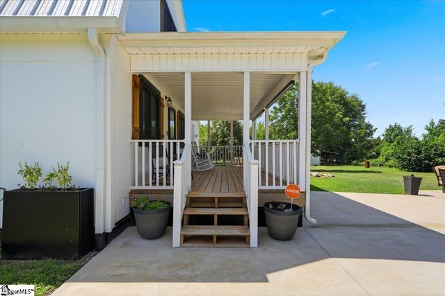 504 Ray Blackley Road, Inman, SC 29349