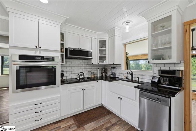 504 Ray Blackley Road, Inman, SC 29349