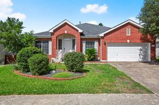 5219 Moon Shadow DR, Austin, TX 78735