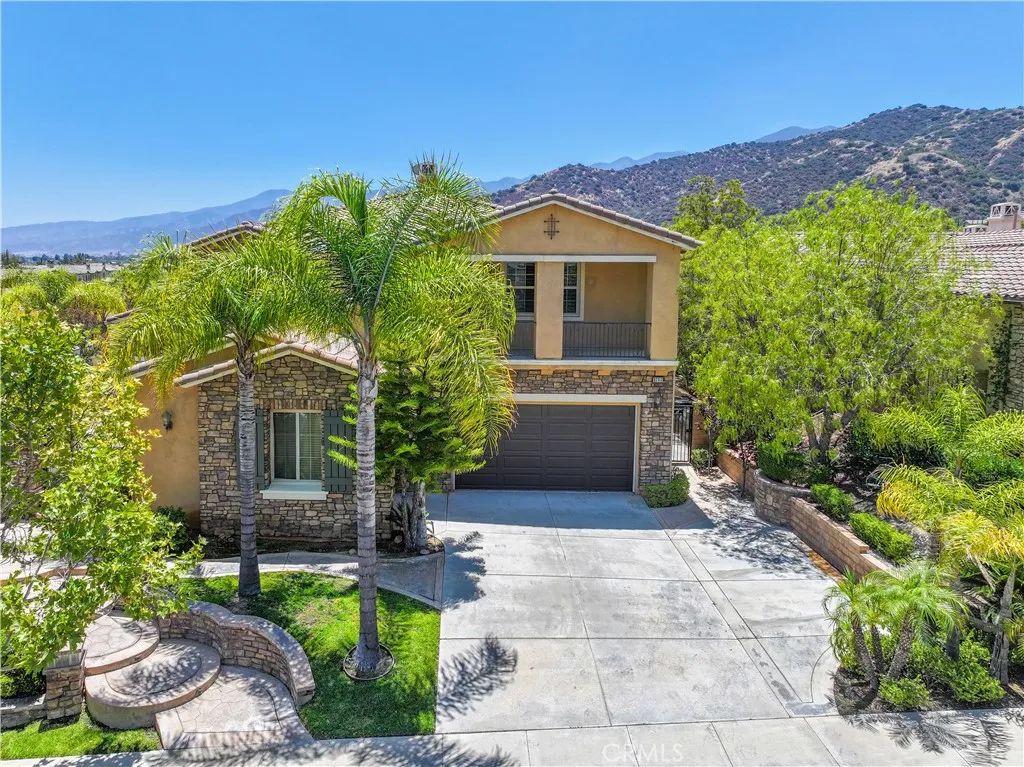 8203 Soft Winds, Corona, CA 92883