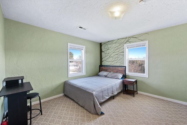 15217 E 16th Ave, Spokane Valley, WA 99037