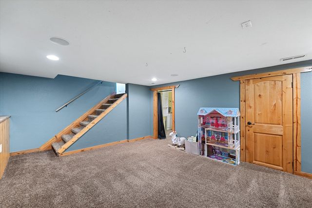 15217 E 16th Ave, Spokane Valley, WA 99037