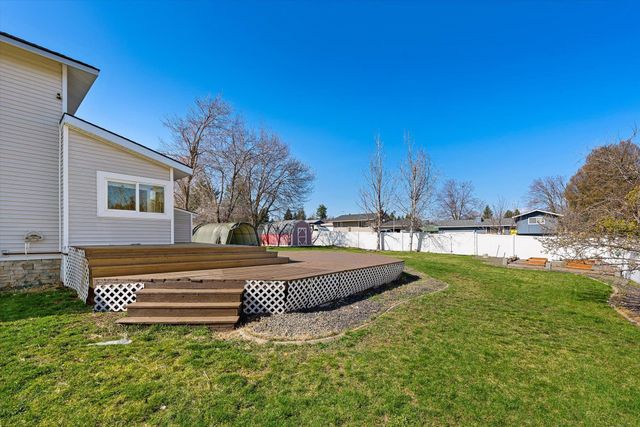 15217 E 16th Ave, Spokane Valley, WA 99037