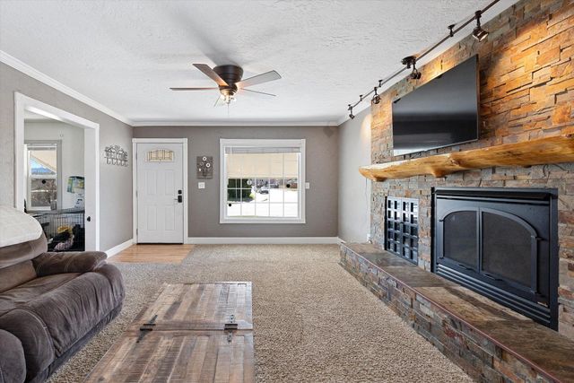 15217 E 16th Ave, Spokane Valley, WA 99037