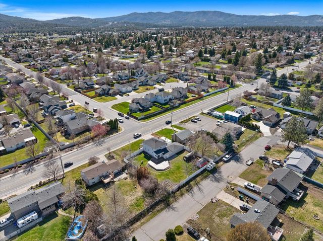 15217 E 16th Ave, Spokane Valley, WA 99037