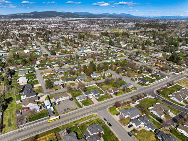 15217 E 16th Ave, Spokane Valley, WA 99037