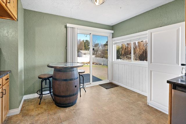 15217 E 16th Ave, Spokane Valley, WA 99037