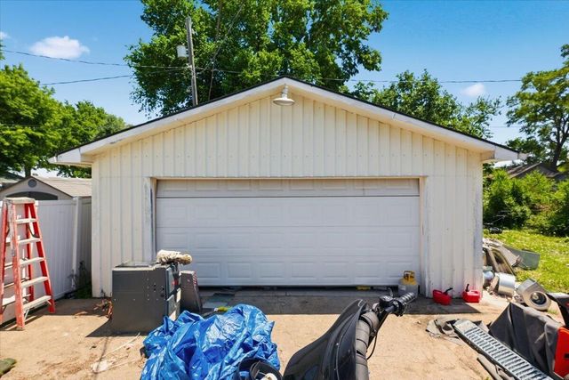 4609 NAVAJO Street, Council Bluffs, IA 51501