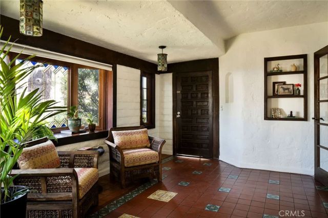 11318 Martha, North Hollywood, CA 91601