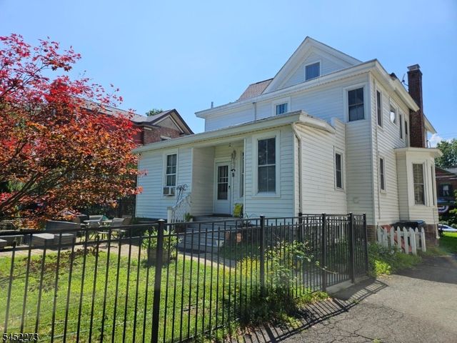 55 Park Ave, Flemington Boro, NJ 08822