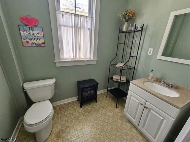 55 Park Ave, Flemington Boro, NJ 08822