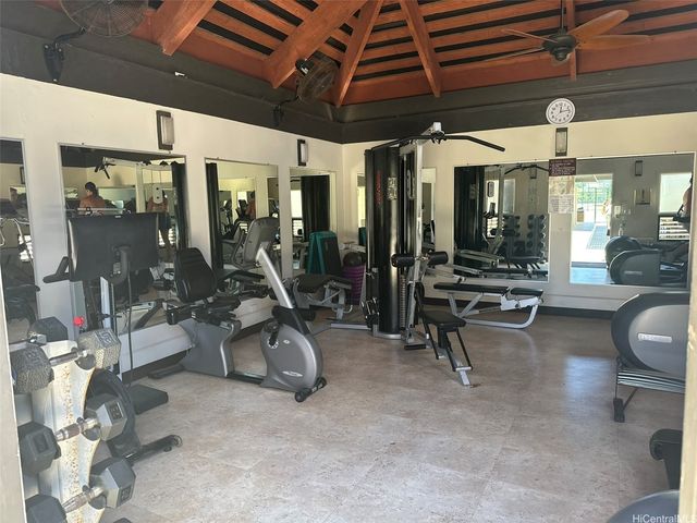 500 Lunalilo Home Road 22C, Honolulu, HI 96825