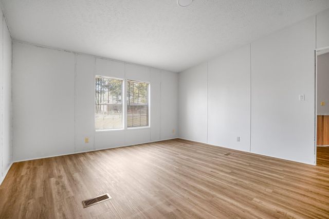 26 Jacob Street, Huntsville, TX 77320