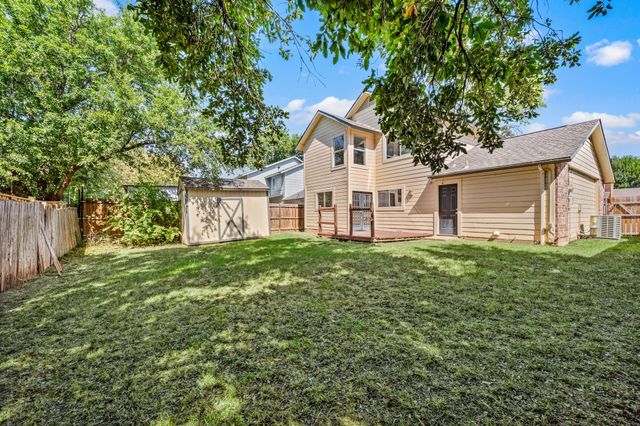 4640 Waterway Drive N, Fort Worth, TX 76137