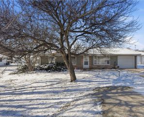 5455 Sand Ridge Road, Morris, IL 60450
