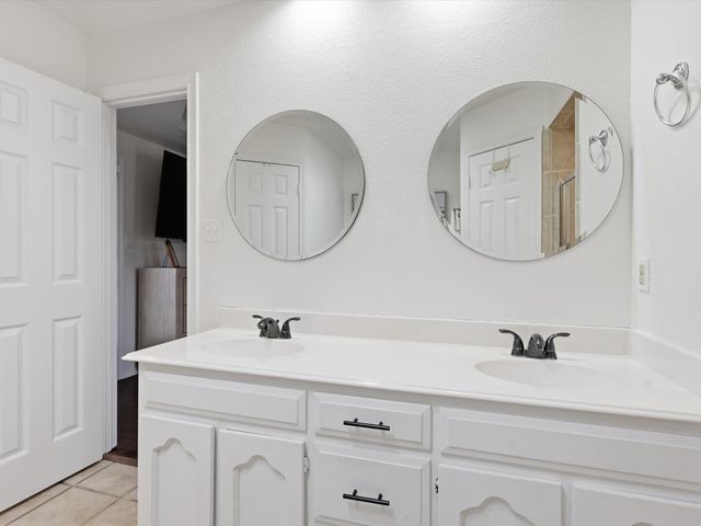 3516 Henry Court, Arlington, TX 76017