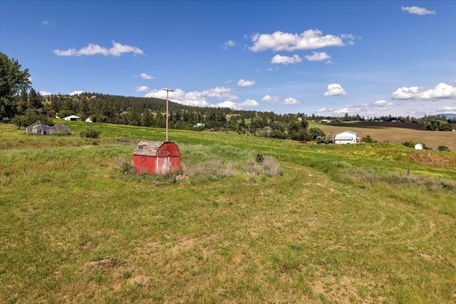 10990 S Fruit St, Spokane, WA 99223