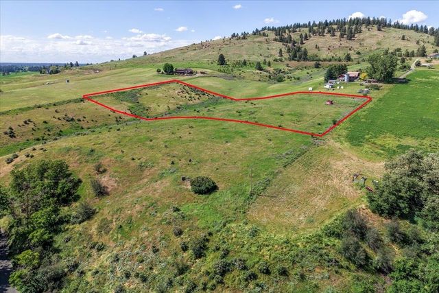 10990 S Fruit St, Spokane, WA 99223