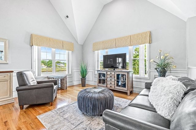 8 Glen St., Saugus, MA 01906