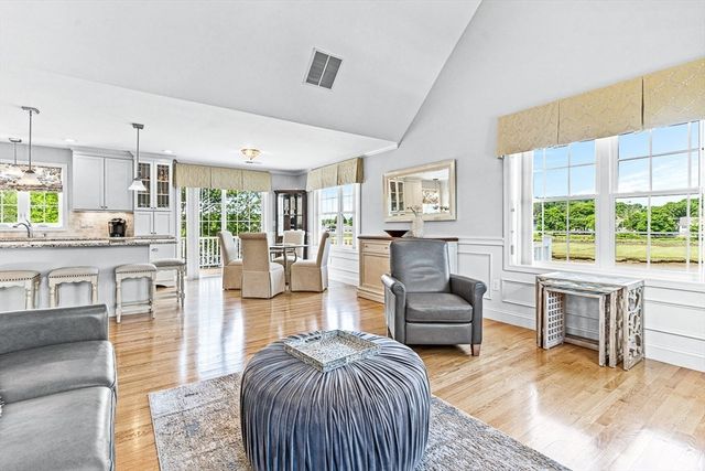 8 Glen St., Saugus, MA 01906