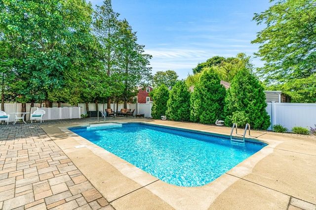 8 Glen St., Saugus, MA 01906