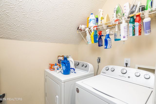 818 Vinson Lane, Knoxville, TN 37923