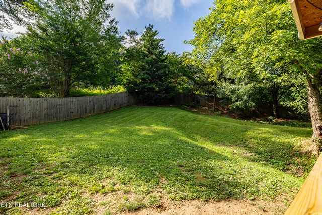 818 Vinson Lane, Knoxville, TN 37923