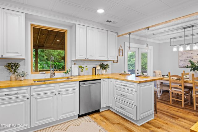 818 Vinson Lane, Knoxville, TN 37923
