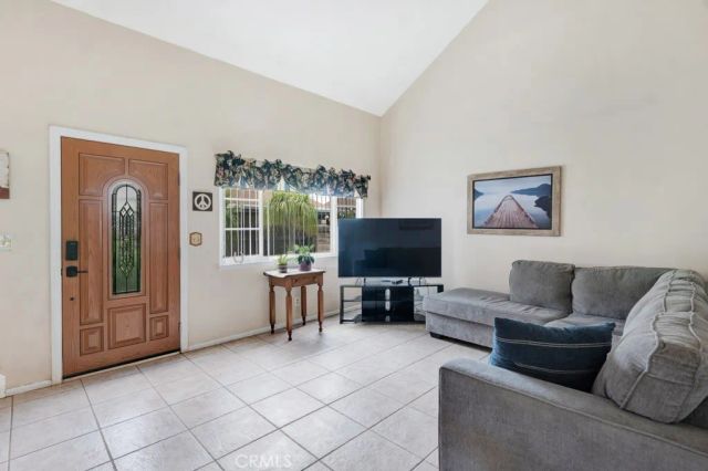 2018 Covington Avenue, Simi Valley, CA 93065