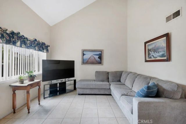 2018 Covington Avenue, Simi Valley, CA 93065
