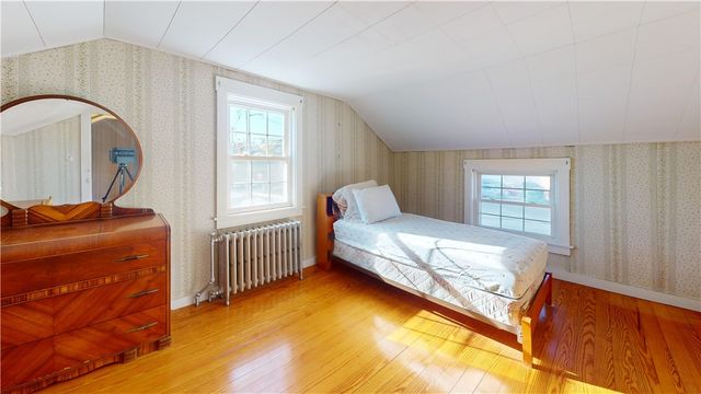 26 Freebody Street, Newport, RI 02840