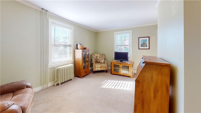 26 Freebody Street, Newport, RI 02840