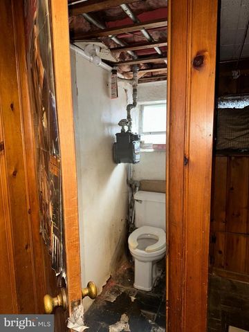 5730 KEMBLE AVE, Philadelphia, PA 19141