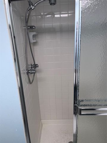 315 30TH AVENUE W B203, Bradenton, FL 34205