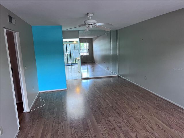 315 30TH AVENUE W B203, Bradenton, FL 34205