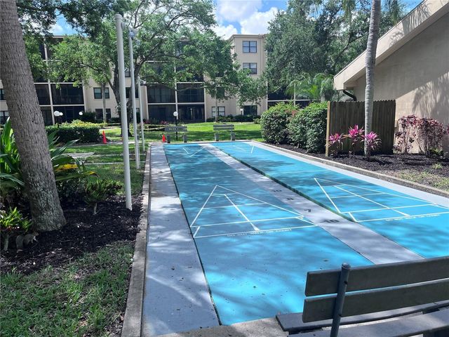 315 30TH AVENUE W B203, Bradenton, FL 34205