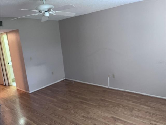 315 30TH AVENUE W B203, Bradenton, FL 34205