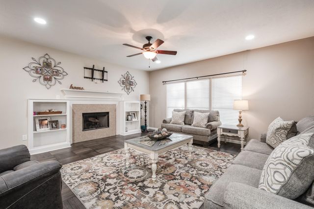 16148 Broadwater Drive, Crosby, TX 77532