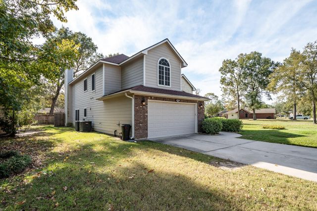 16148 Broadwater Drive, Crosby, TX 77532