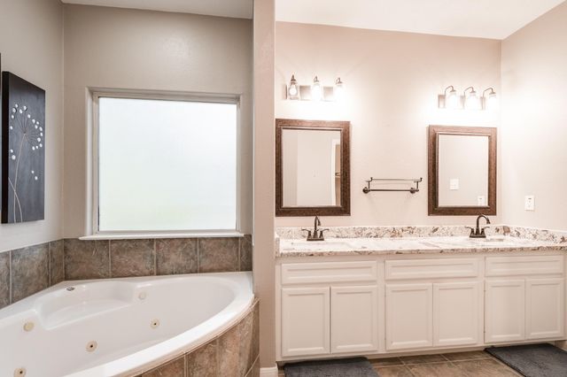 16148 Broadwater Drive, Crosby, TX 77532