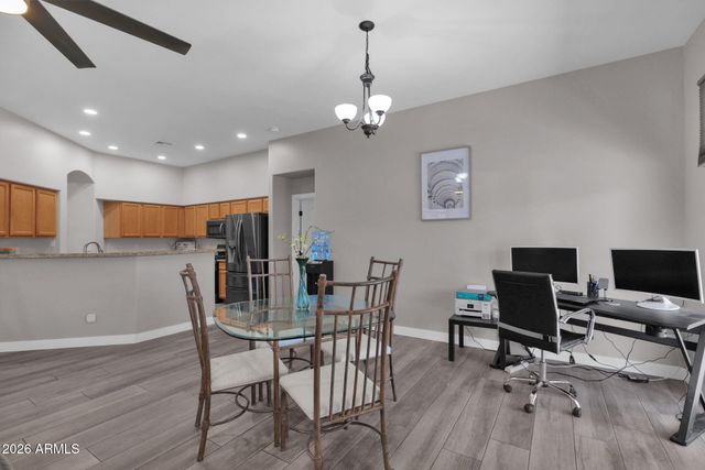 3917 E CARTER Drive, Phoenix, AZ 85042