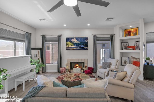 3917 E CARTER Drive, Phoenix, AZ 85042