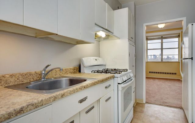 1620 E Broad Street, 1009, Columbus, OH 43203