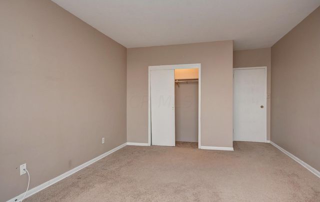 1620 E Broad Street, 1009, Columbus, OH 43203