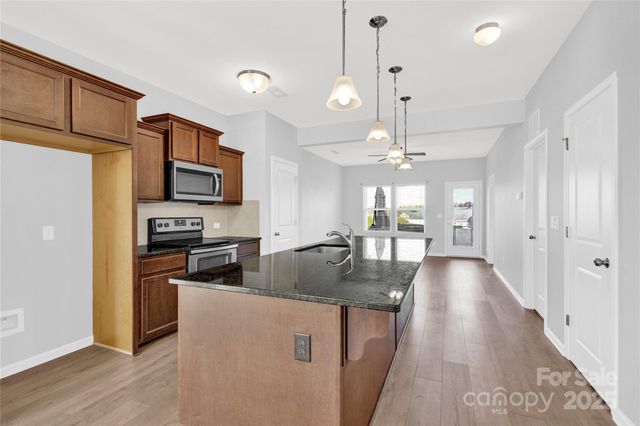 115 Davenport Drive B, Statesville, NC 28677