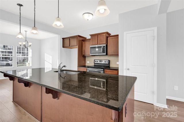 115 Davenport Drive B, Statesville, NC 28677